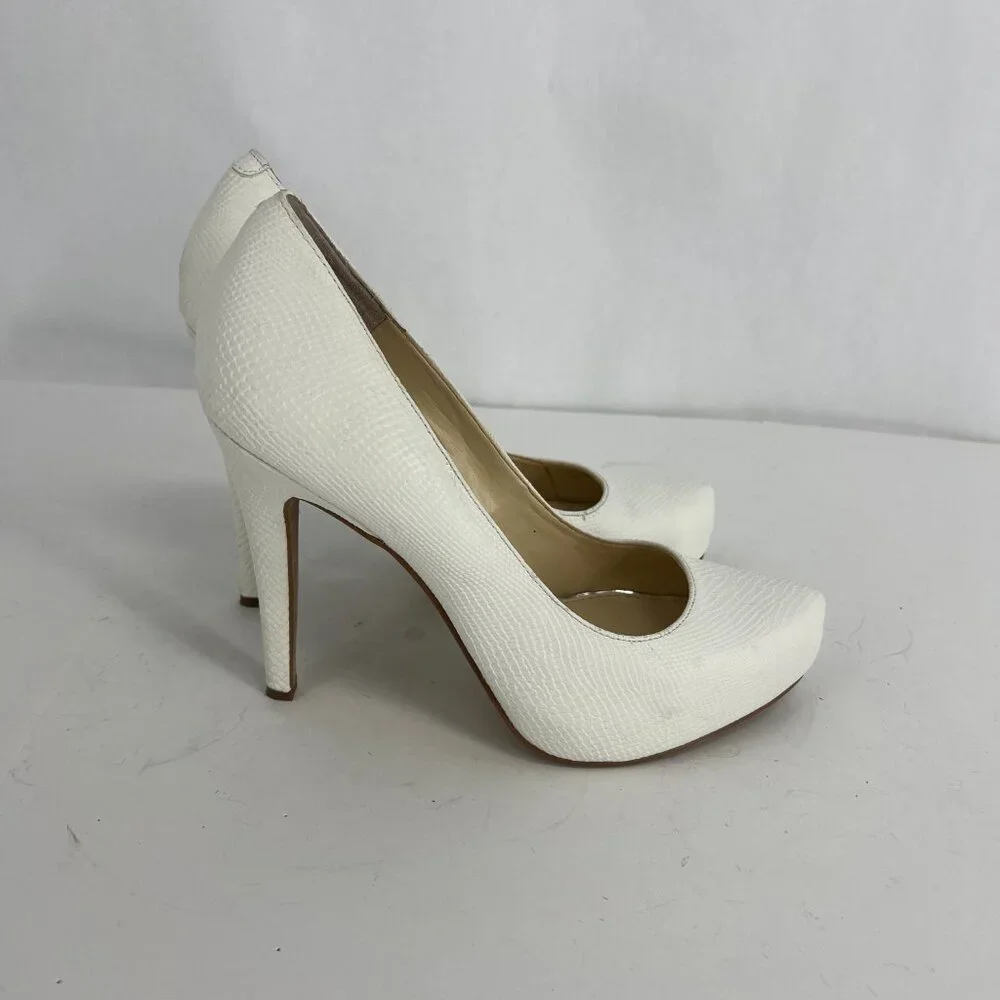 Jessica Simpson Parisah White Snakeskin Platform Pump